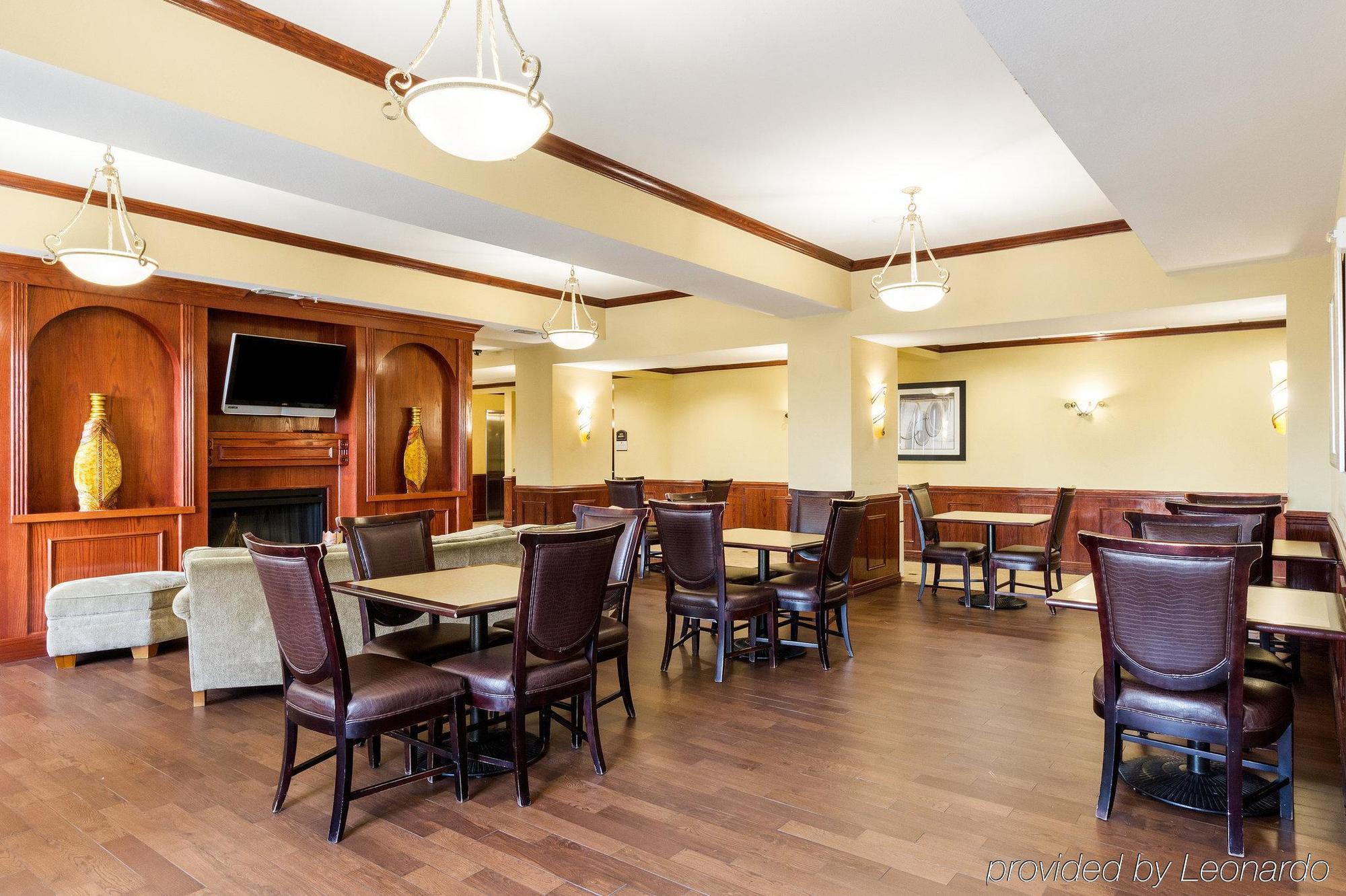 Comfort Suites Central Корпъс Кристи Екстериор снимка